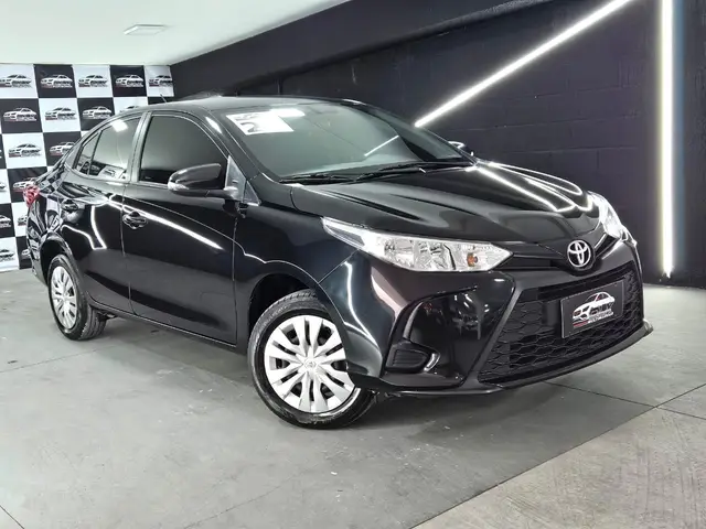 Carro Toyota Yaris 2023 XL 1.5 (Flex) (Aut)