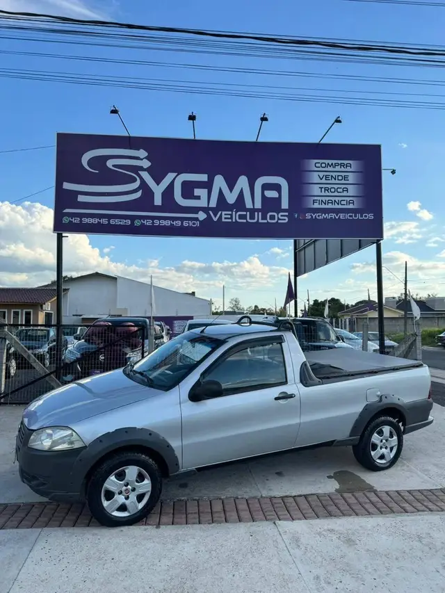 Carro Fiat Strada 2013 Working 1.4 (Flex)