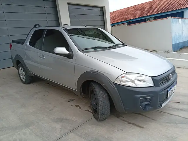 Carro Fiat Strada 2020 Freedom 1.4 CD (Flex)