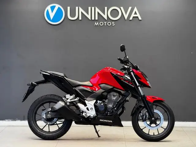 Moto Honda CB 300F Twister 2023 (CBS)