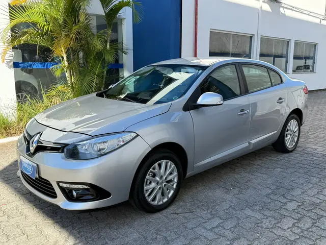 Carro Renault Fluence 2016 2.0 16V Dynamique Plus X-Tronic (Flex)