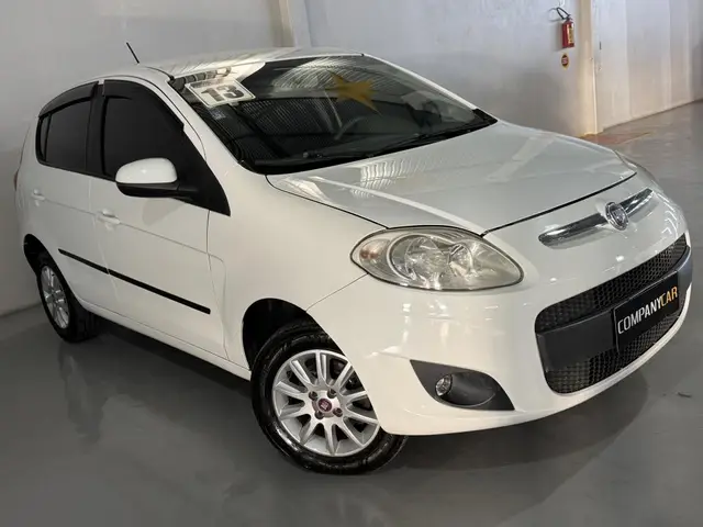 Carro Fiat Palio 2013 Attractive 1.0 Evo (Flex)
