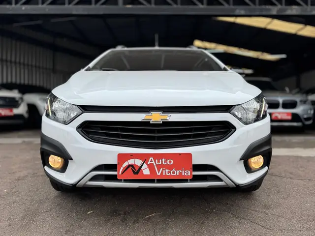 Carro Chevrolet Onix 2017 1.4 Activ SPE/4
