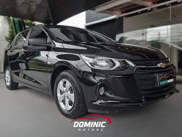 Carro Chevrolet Onix Plus 2024 LT 1.0
