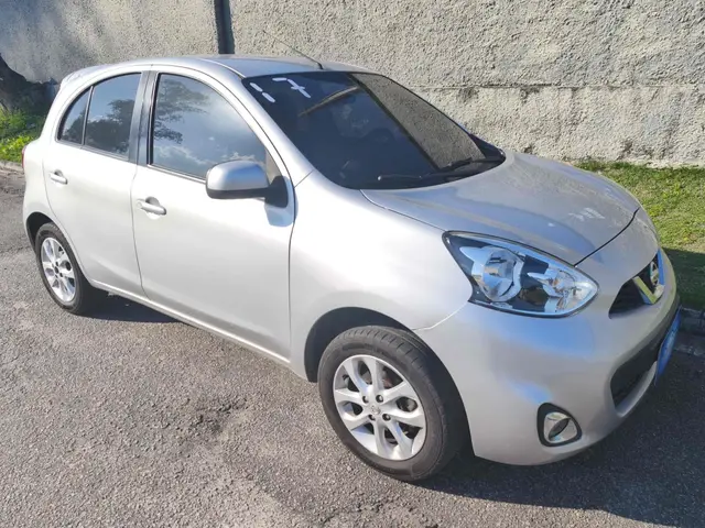 Carro Nissan March 2017 1.0 12V (Flex)