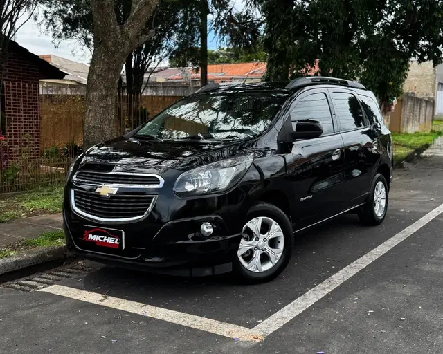 Carro Chevrolet Spin 2018 Advantage 5S 1.8 (Flex) (Aut)