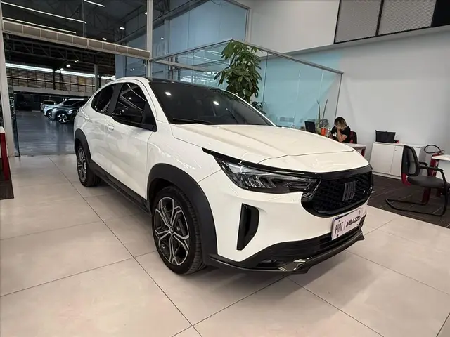 Carro Fiat Fastback 2024 Impetus