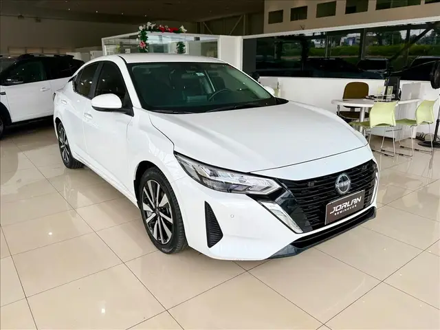 Carro Nissan Sentra 2025 Advance 2.0 16V Aut.