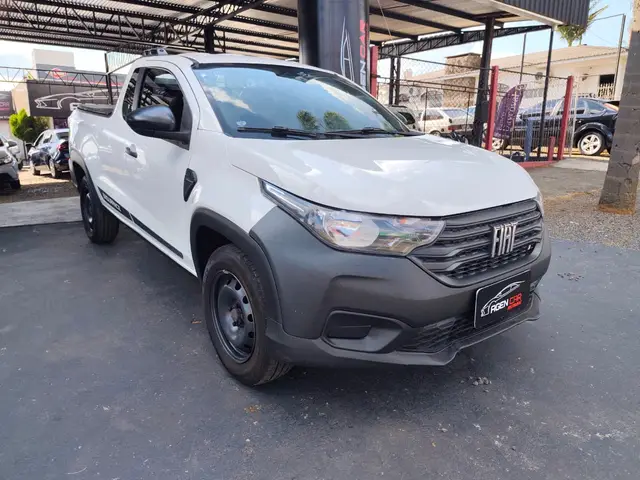 Carro Fiat Strada 2021 Endurance 1.4 CS (Flex)