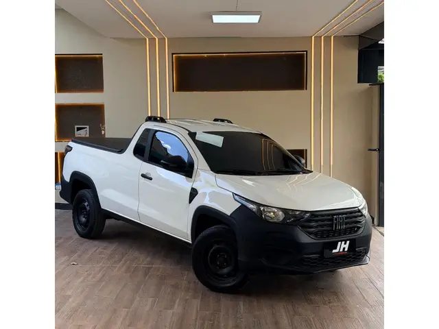 Carro Fiat Strada 2023 Endurance 1.4 Cabine Plus (Flex)