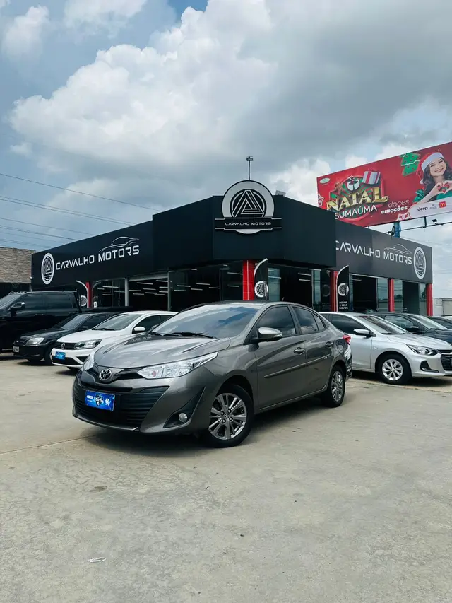 Carro Toyota Yaris Sedan 2021 1.5 XL Plus Connect CVT (Flex)