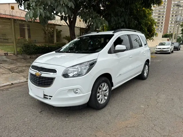 Carro Chevrolet Spin 2018 LTZ 7S 1.8 (Flex) (Aut)