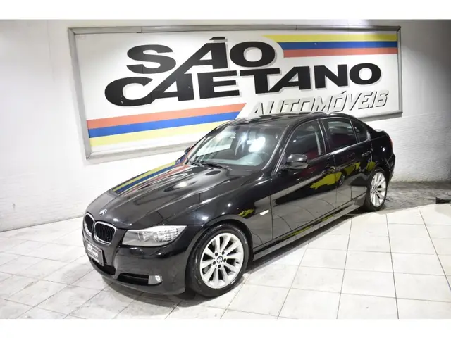 Carro BMW 320i 2011 320i Top 2.0 16V