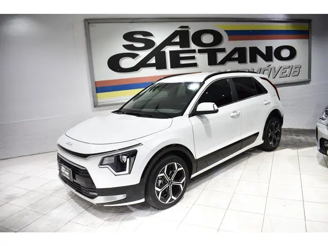 Carro Kia Niro 2024 EX 1.6