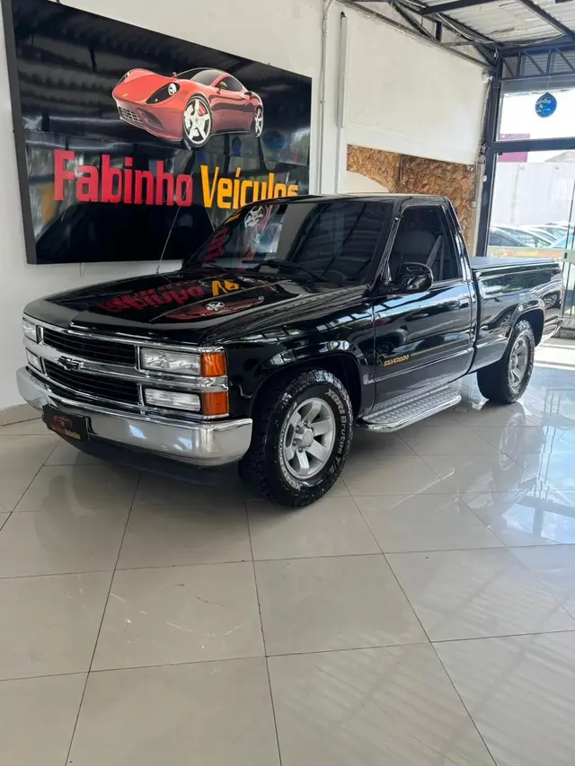 Carro Chevrolet Silverado 1998 DLX 4.2 Diesel