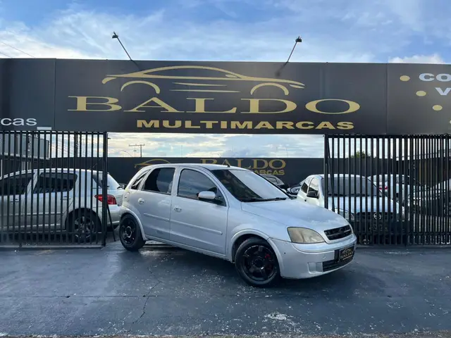 Carro Chevrolet Corsa Hatch 2005 Joy 1.8 (Flex)