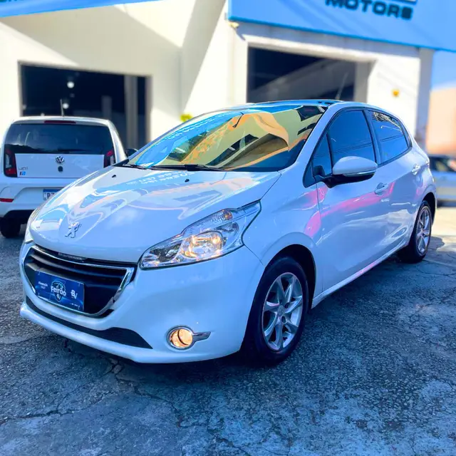 Carro Peugeot 208 2014 Allure 1.5 8V (Flex)