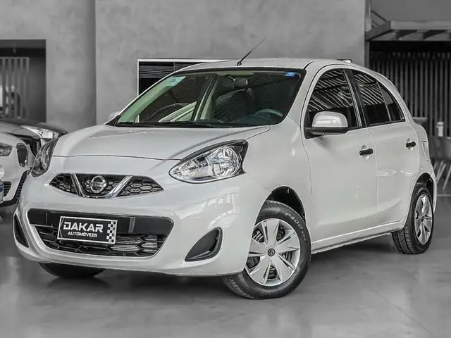 Carro Nissan March 2015 1.6 16V S (Flex)