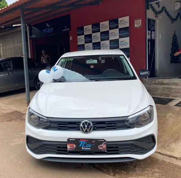 Carro Volkswagen Polo 2024 Track 1.0 Flex 12V 5p