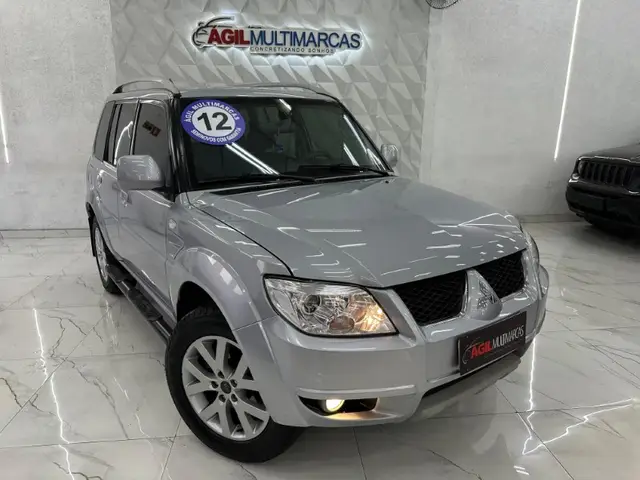 Carro Mitsubishi Pajero TR4 2012 2.0 16V 4x2 (Flex) (Aut)