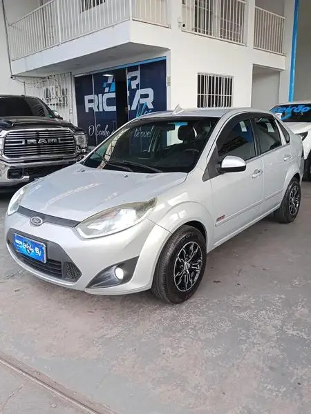 Carro Ford Fiesta Sedan 2012 1.6 (Flex)