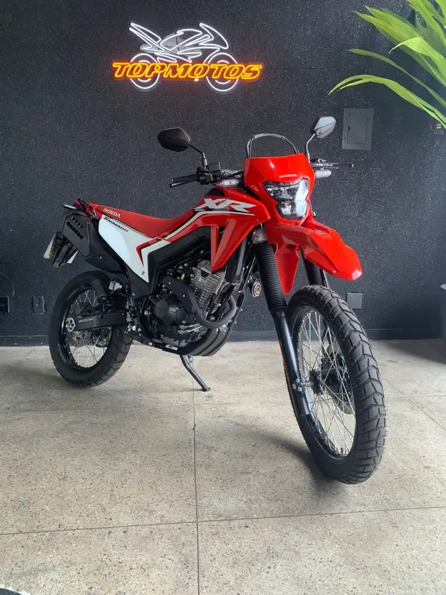 Moto Honda XR 300L 2025 Tornado