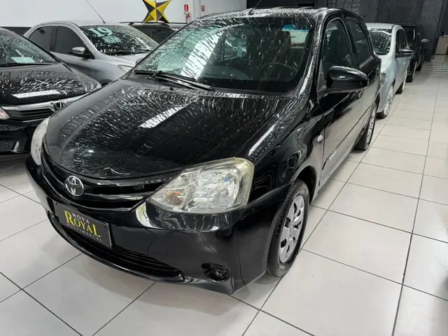 Carro Toyota Etios 2016 X 1.3 (Flex)