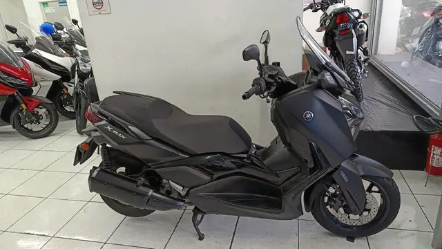 Moto Yamaha XMax 2025 ABS