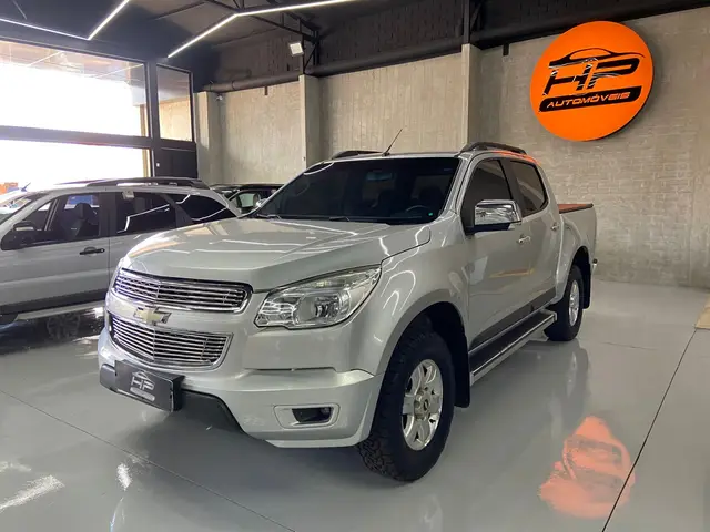 Carro Chevrolet S10 Cabine Dupla 2014 S10 2.4 LT 4x2 (Cab Dupla) (Flex)