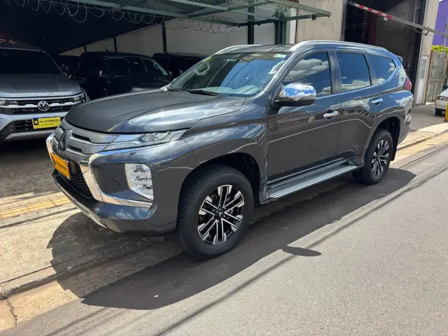 Carro Mitsubishi Pajero Sport 2022 2.4 DI-D HPE (Aut) 4x4
