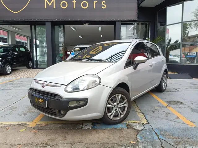 Carro Fiat Punto 2013 Attractive 1.4 (Flex)