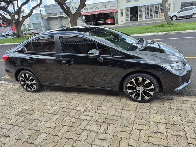 Carro Honda Civic 2015 LXR 2.0 i-VTEC (Aut) (Flex)