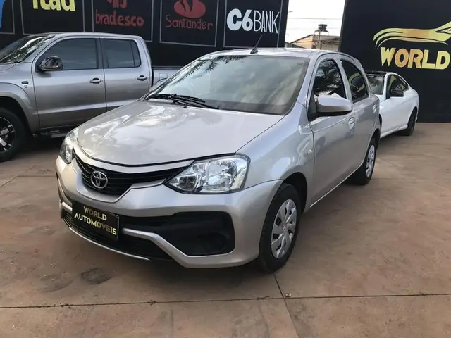 Carro Toyota Etios 2018 X 1.3 (Flex)