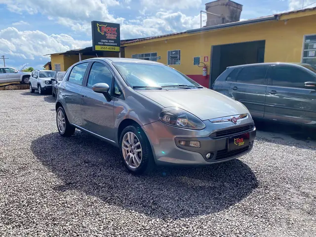 Carro Fiat Punto 2016 ESSENCE SP 1.6 Flex 16V 5p