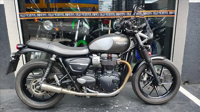 Moto Triumph Street Twin 2020 900cc
