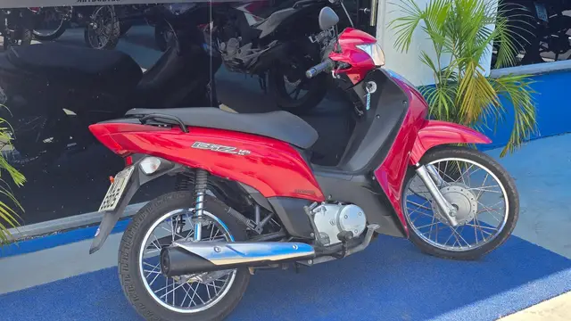 Moto Honda Biz 125i 2013 ES