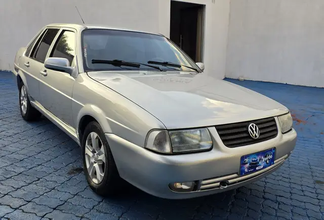 Carro Volkswagen Santana 2001 2.0 MI