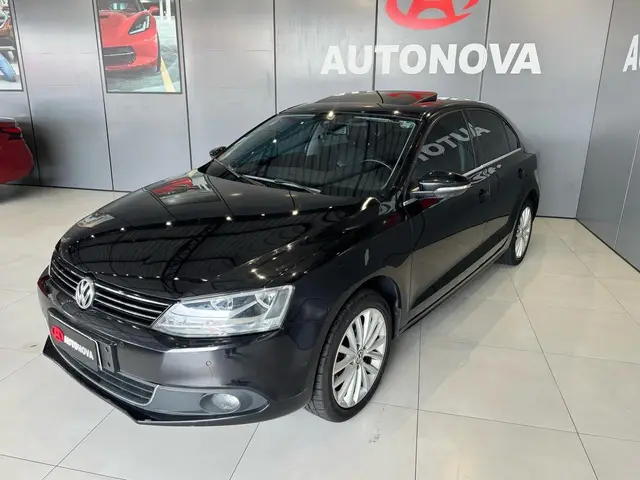 Carro Volkswagen Jetta 2012 2.0 TSI Highline DSG