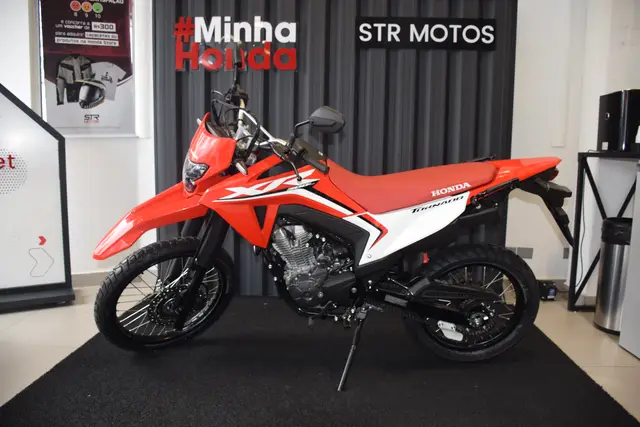 Moto Honda XR 300L 2026 Tornado