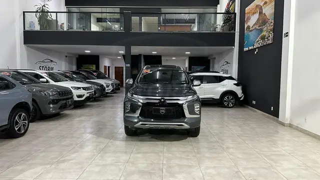 Carro Mitsubishi Pajero Sport 2024 HPE 2.4