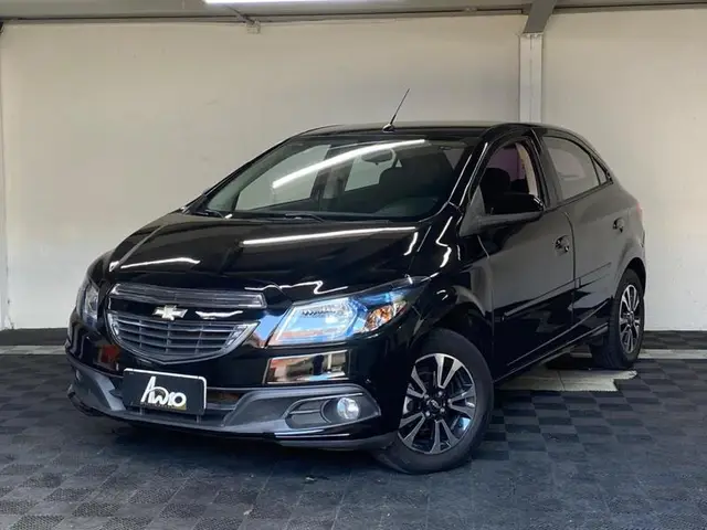 Carro Chevrolet Onix 2015 1.4 LTZ SPE/4