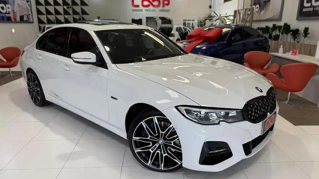 Carro BMW 330e 2022 M Sport 2.0 Turbo Híbrido (Aut)