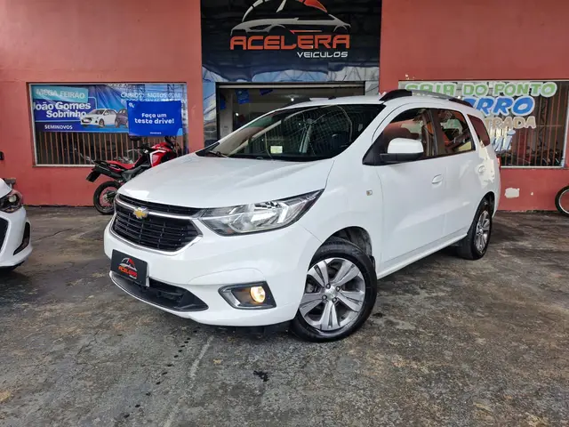 Carro Chevrolet Spin 2023 Premier 1.8 (Aut.)
