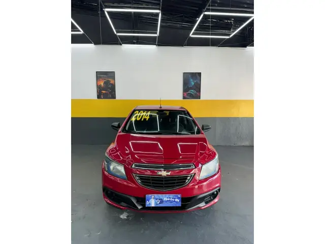 Carro Chevrolet Onix 2014 1.0 LT SPE/4