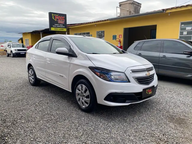 Carro Chevrolet Prisma 2013 1.4 LT SPE/4