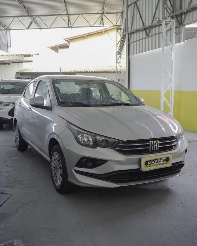 Carro Fiat Cronos 2025 Drive 1.0