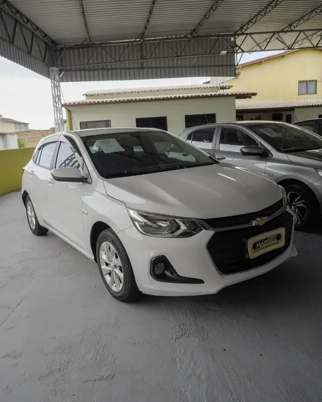 Carro Chevrolet Onix 2020 LT 1.0 (Flex)