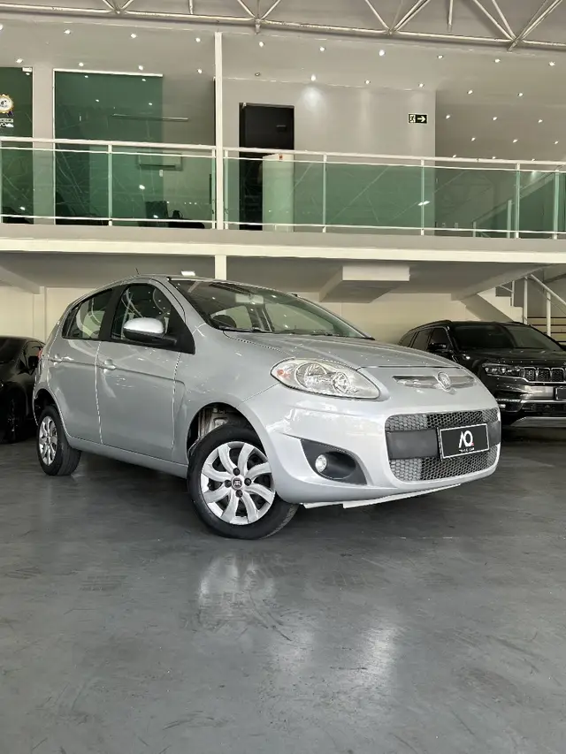 Carro Fiat Palio 2013 Attractive 1.0 8V (Flex)
