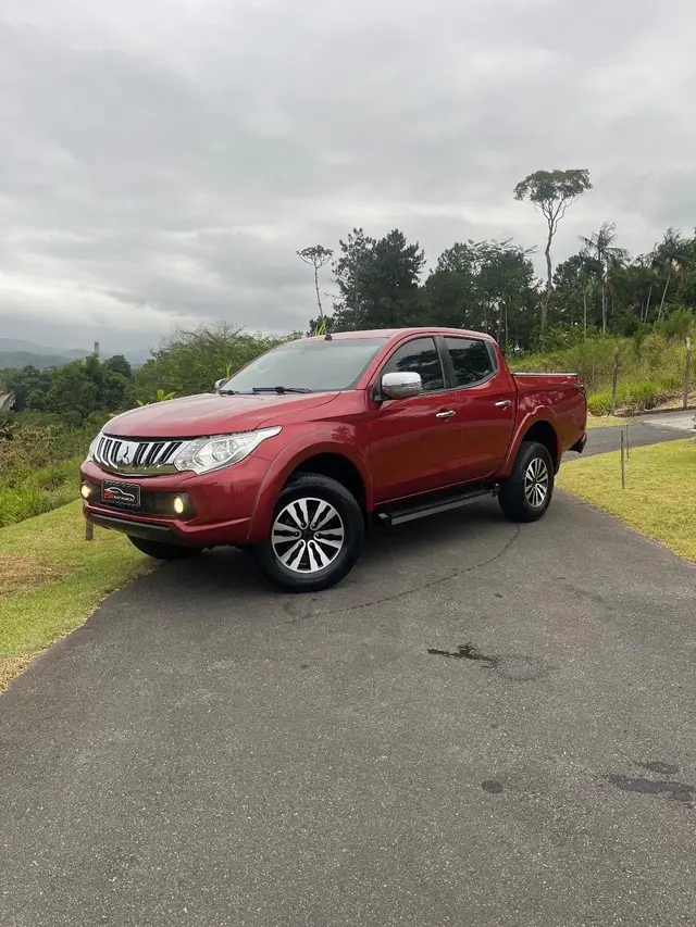 Carro Mitsubishi L200 Triton 2017 S. HPE FTP 2.4 CD Dies. Aut.