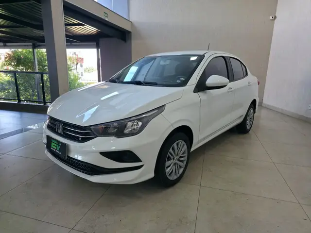 Carro Fiat Cronos 2023 Drive 1.3 (Flex) MT